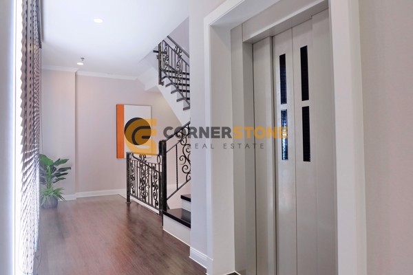 Picture of คอนโด 5 ห้องนอน ในโครงการ Grande Caribbean Condo Resort Pattaya ตั้งอยู่ที่ หาดจอมเทียน