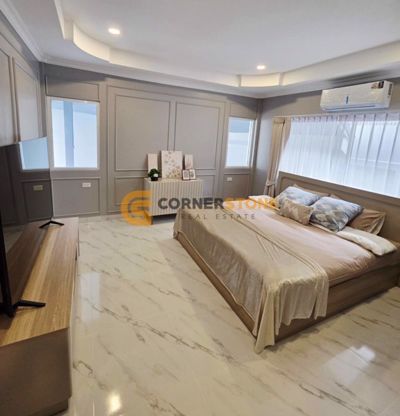 Picture of บ้าน 4 ห้องนอน ในโครงการ Srisuk Villa Pattaya ตั้งอยู่ที่ พัทยาตะวันออก