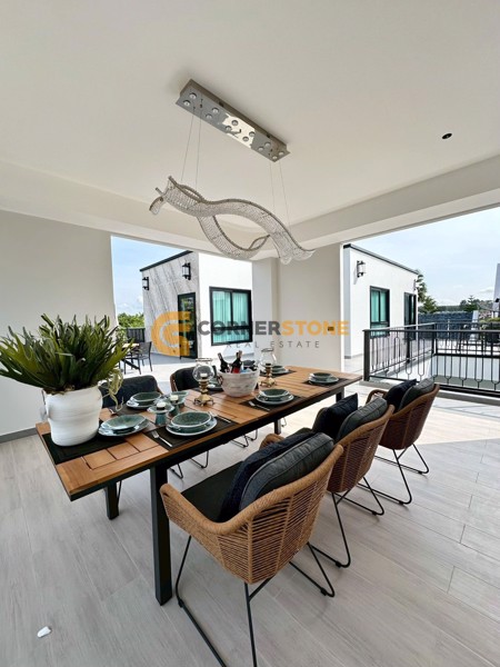 Picture of บ้าน 4 ห้องนอน ในโครงการ Villa Trivana by Baan Mae ตั้งอยู่ที่ พัทยาตะวันออก