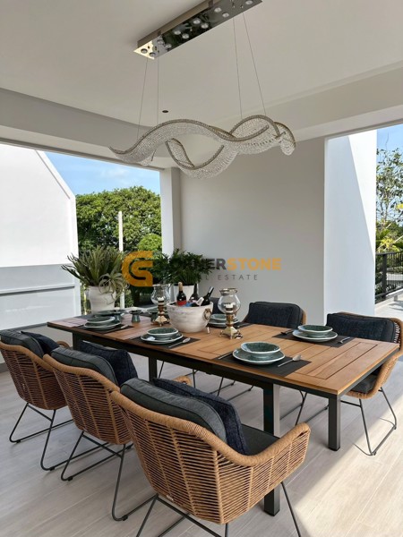 Picture of บ้าน 4 ห้องนอน ในโครงการ Villa Trivana by Baan Mae ตั้งอยู่ที่ พัทยาตะวันออก