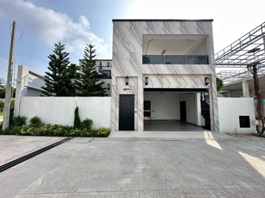 Picture of บ้าน 4 ห้องนอน ในโครงการ Villa Trivana by Baan Mae ตั้งอยู่ที่ พัทยาตะวันออก