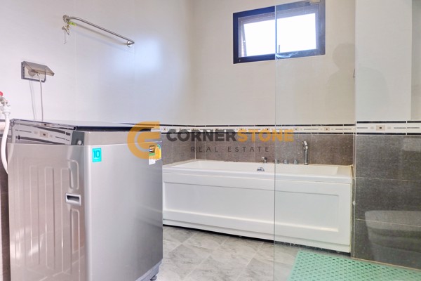 Picture of 4 bedroom House in The Lake Huay Yai Huay Yai