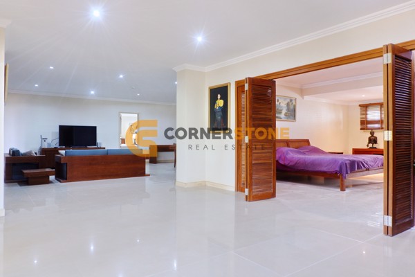 Picture of คอนโด 2 ห้องนอน ในโครงการ เอคเซคคิวทิฟ เรสซิเดนซ์ 1 ตั้งอยู่ที่ พระตำหนัก