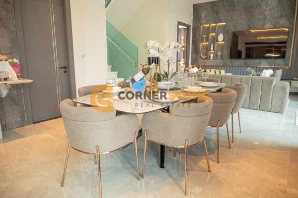 Picture of บ้าน 5 ห้องนอน ในโครงการ The Arowanyx by Baan Mae ตั้งอยู่ที่ พัทยาตะวันออก