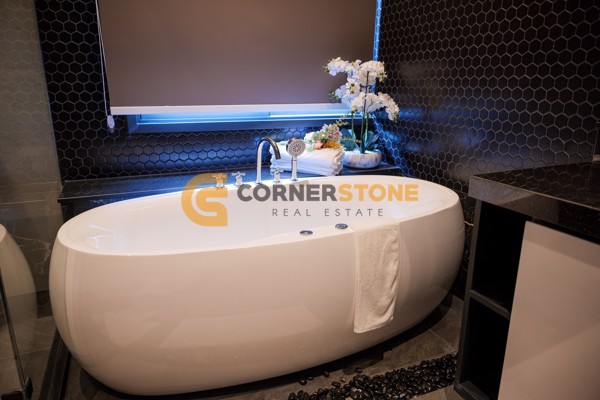 Picture of บ้าน 5 ห้องนอน ในโครงการ The Arowanyx by Baan Mae ตั้งอยู่ที่ พัทยาตะวันออก