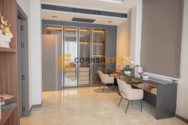 Picture of บ้าน 5 ห้องนอน ในโครงการ The Arowanyx by Baan Mae ตั้งอยู่ที่ พัทยาตะวันออก