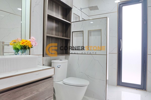 Picture of 4 bedroom House in The Shades Villas Mabprachan East Pattaya