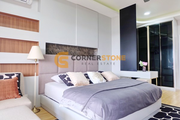 Picture of 4 bedroom House in The Shades Villas Mabprachan East Pattaya