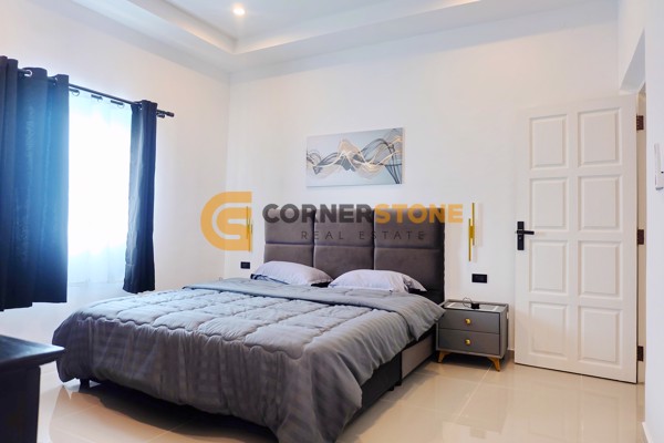 Picture of 5 bedroom House in Pattaya Lagoon Pattaya