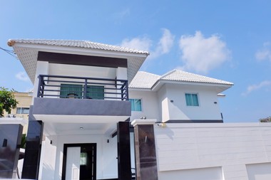 Picture of 6 bedroom House in Pattaya Lagoon Pattaya
