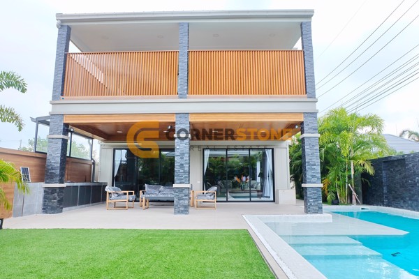 Picture of 5 bedroom House in The Shades Villas Mabprachan East Pattaya
