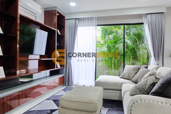 Picture of 5 bedroom House in The Shades Villas Mabprachan East Pattaya