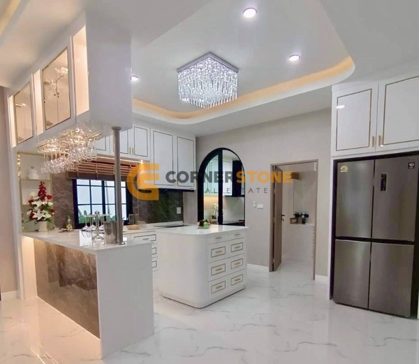 Picture of 4 bedroom House in Chockchai Garden Home 2 East Pattaya