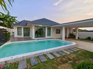 Picture of 4 bedroom House in Chockchai Garden Home 2 East Pattaya