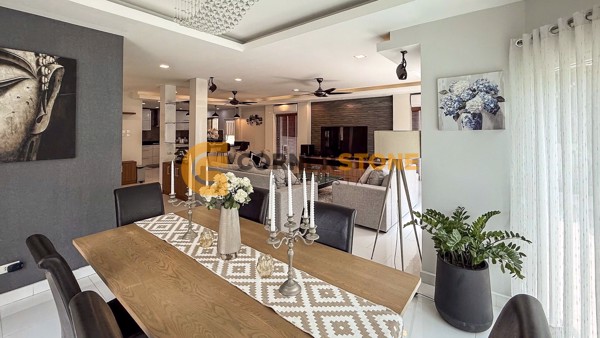 Picture of 5 bedroom House in Green View Villas Huay Yai