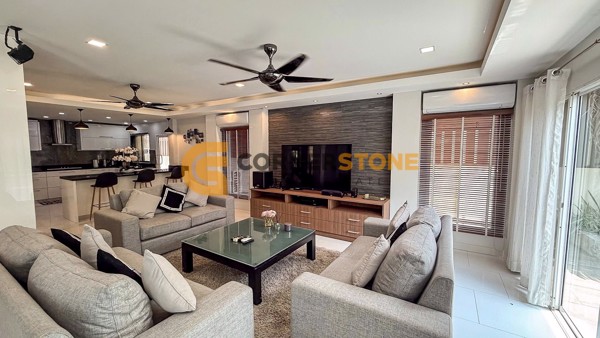 Picture of 5 bedroom House in Green View Villas Huay Yai