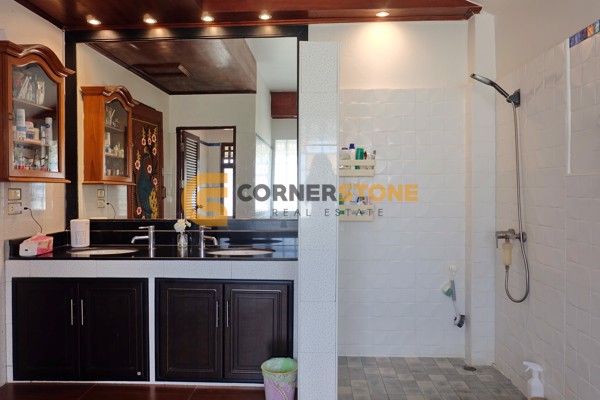 Picture of 3 bedroom House in C'est Palai Jomtien Beach