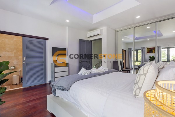Picture of Angel Villa at Highgrove Villas Pratumnak Hill