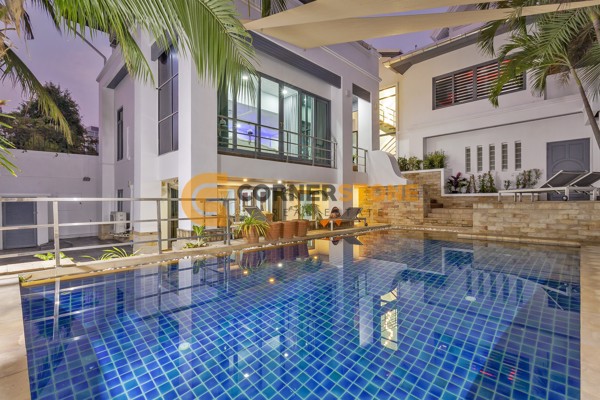 Picture of Angel Villa at Highgrove Villas Pratumnak Hill