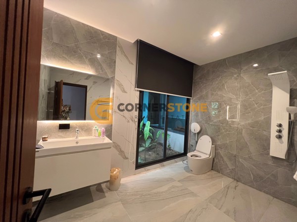 Picture of 4 bedroom House in The Village Horseshoe Point East Pattaya