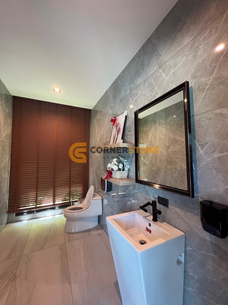Picture of 4 bedroom House in The Village Horseshoe Point East Pattaya
