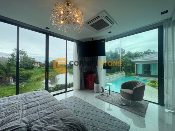 Picture of 4 bedroom House in The Village Horseshoe Point East Pattaya