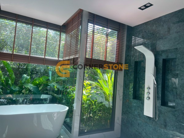 Picture of 4 bedroom House in The Village Horseshoe Point East Pattaya