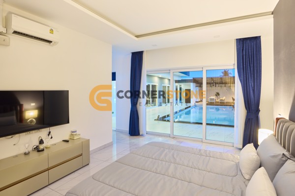 Picture of Private Pool 3 Bed Villa at Mabprachan Lake East Pattaya