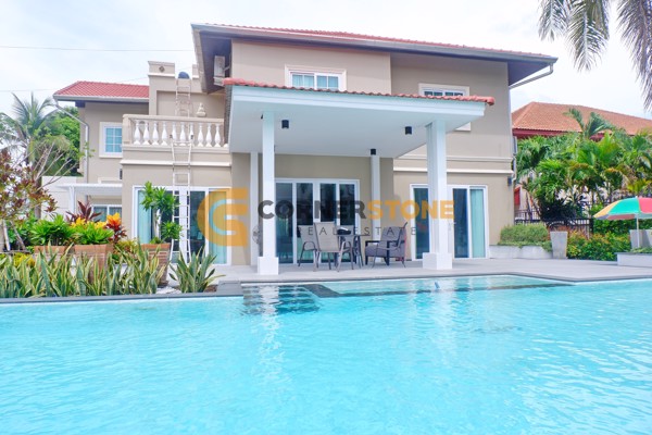 Picture of 4 bedroom House in Fan Thip Village 2 East Pattaya