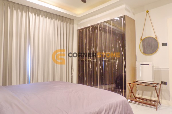 Picture of 4 bedroom House in Fan Thip Village 2 East Pattaya