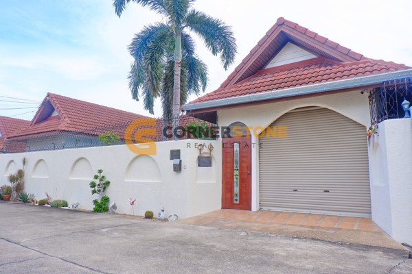 Picture of 2 bedroom House in Nirvana Pool Villa East Pattaya