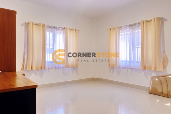 Picture of บ้าน 5 ห้องนอน ในโครงการ Royal View Village ตั้งอยู่ที่ พัทยาตะวันออก