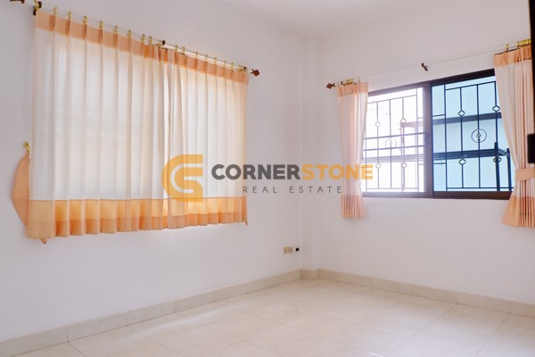 Picture of บ้าน 5 ห้องนอน ในโครงการ Royal View Village ตั้งอยู่ที่ พัทยาตะวันออก