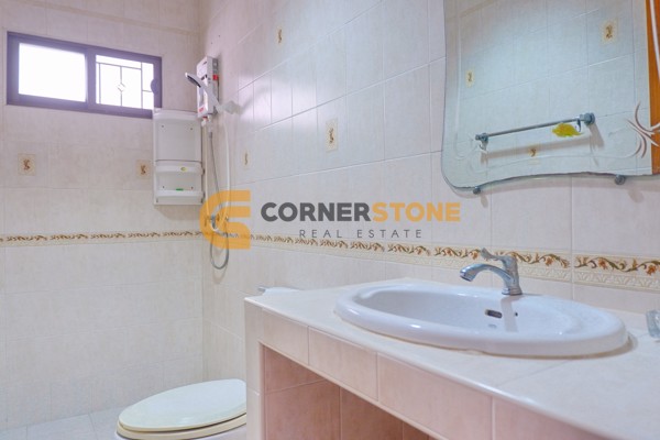 Picture of บ้าน 5 ห้องนอน ในโครงการ Royal View Village ตั้งอยู่ที่ พัทยาตะวันออก