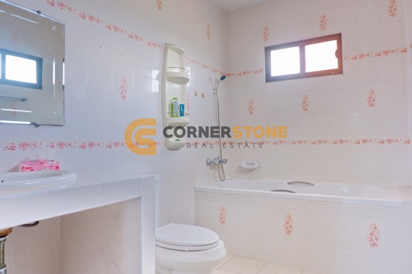 Picture of บ้าน 5 ห้องนอน ในโครงการ Royal View Village ตั้งอยู่ที่ พัทยาตะวันออก