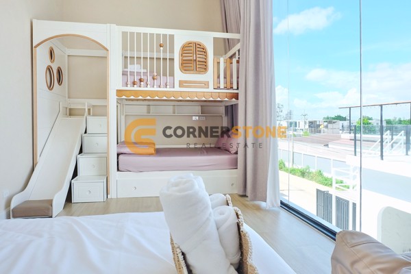 Picture of 5 bedroom House in Chern Mar Estate Bang Saray