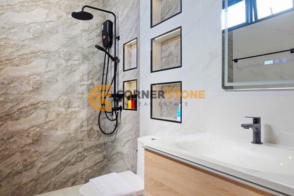 Picture of 5 bedroom House in Chern Mar Estate Bang Saray