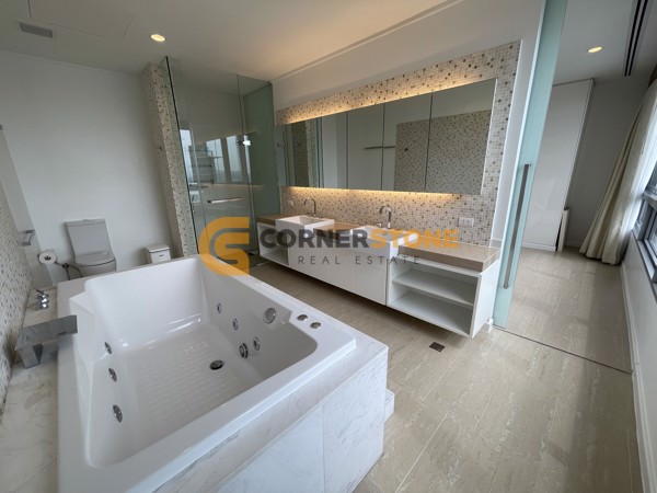 Picture of 3 bedroom Condo in Northpoint Condominium Wong Amat Wongamat