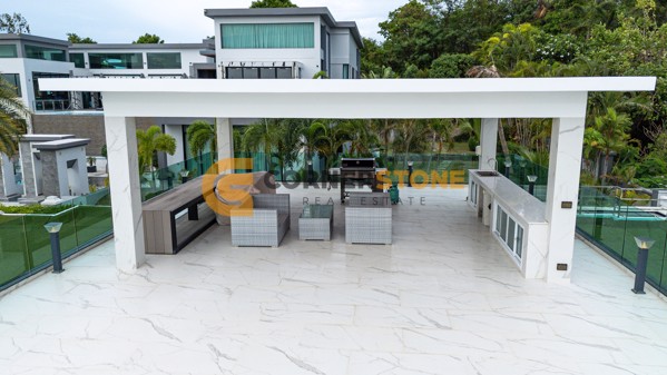 Picture of 7 Bedroom Luxury Sea View Villa in Siam Royal View