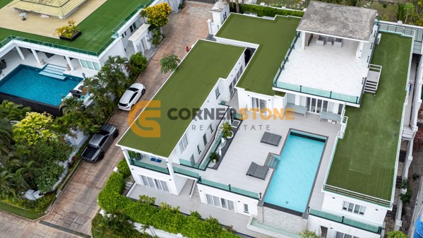 Picture of 7 Bedroom Luxury Sea View Villa in Siam Royal View
