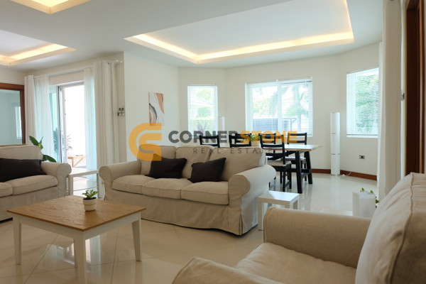Picture of 4 bedroom House in Green Field Villa 5 East Pattaya