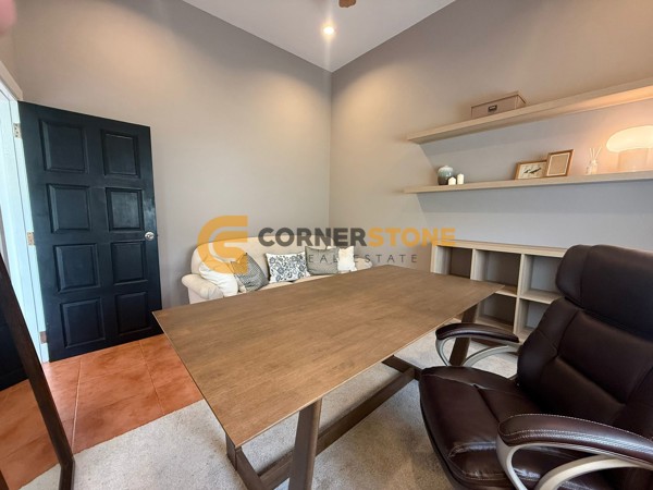 Picture of 4 bedroom House in Laurel Park Horseshoe Point East Pattaya