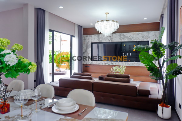 Picture of 4 bedroom House in Palm Lakeside Villas East Pattaya