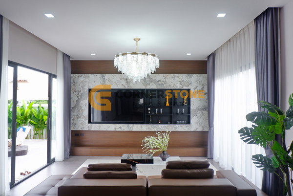 Picture of 4 bedroom House in Palm Lakeside Villas East Pattaya
