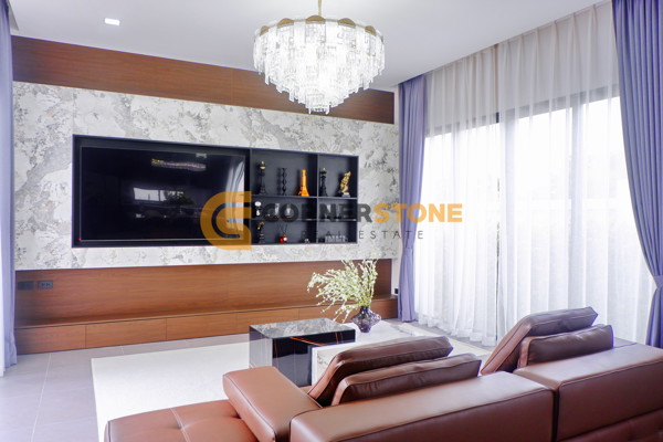 Picture of 4 bedroom House in Palm Lakeside Villas East Pattaya