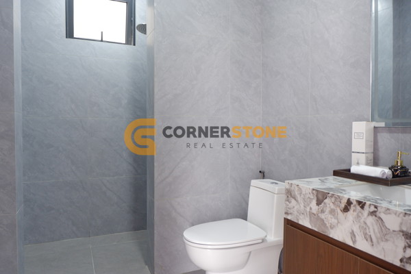 Picture of 4 bedroom House in Palm Lakeside Villas East Pattaya