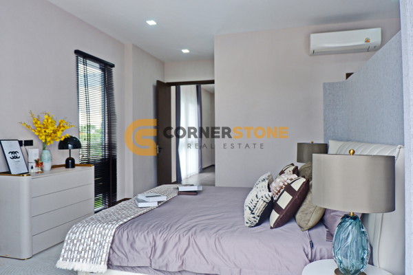 Picture of 4 bedroom House in Palm Lakeside Villas East Pattaya