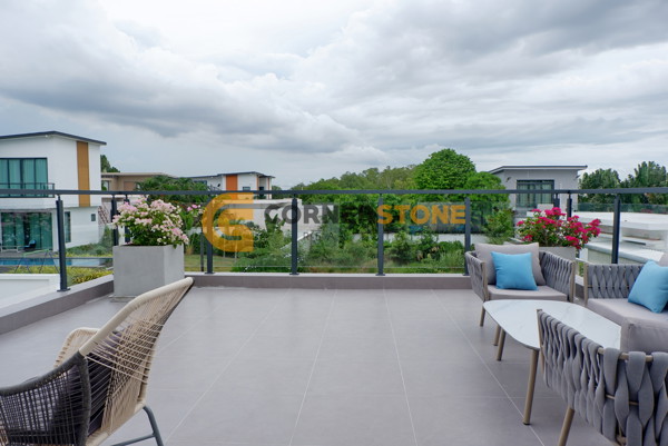Picture of 4 bedroom House in Palm Lakeside Villas East Pattaya
