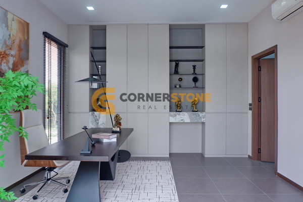 Picture of 4 bedroom House in Palm Lakeside Villas East Pattaya