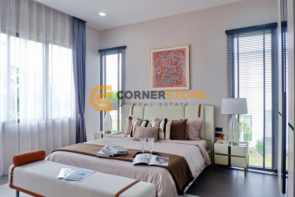 Picture of 4 bedroom House in Palm Lakeside Villas East Pattaya